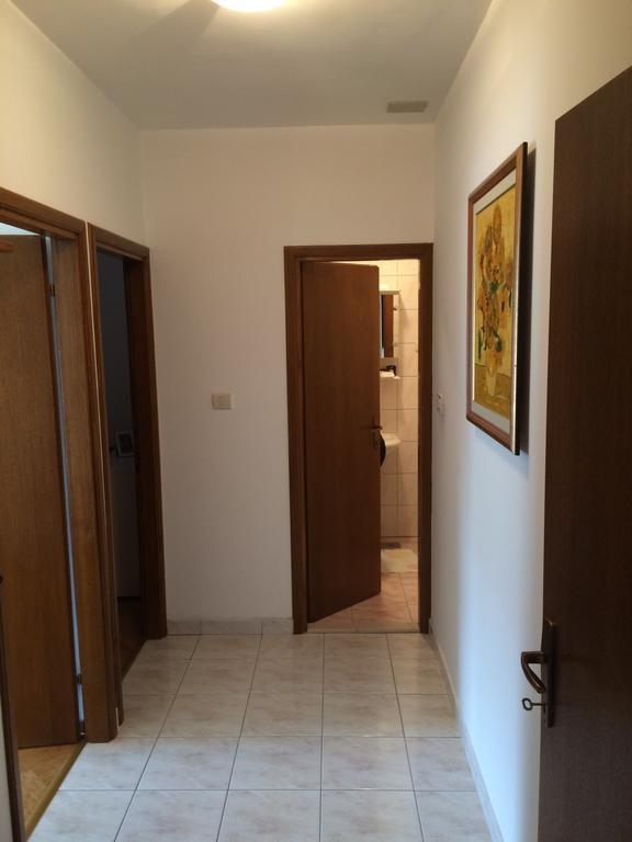 Mara Apartman *